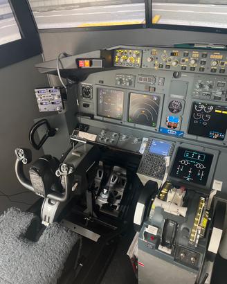 SIMULATORE DI VOLO BOEING .737