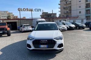 Audi Q3 35 TDI S tronic Business