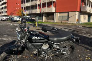 Ducati Scrambler Sixty2