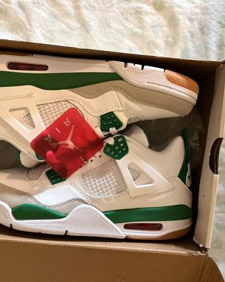 Air Jordan 4 Retro SB Pine Green