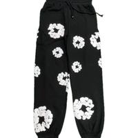 Tuta completa con fiori