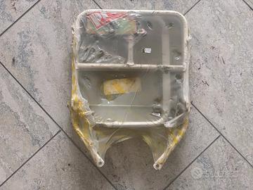 PORTAPACCHI POST. VESPA 50 SPECIAL ET3 125 PROMA