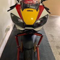 Yamaha R6