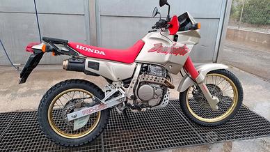 Dominator Dominetor 650 1989