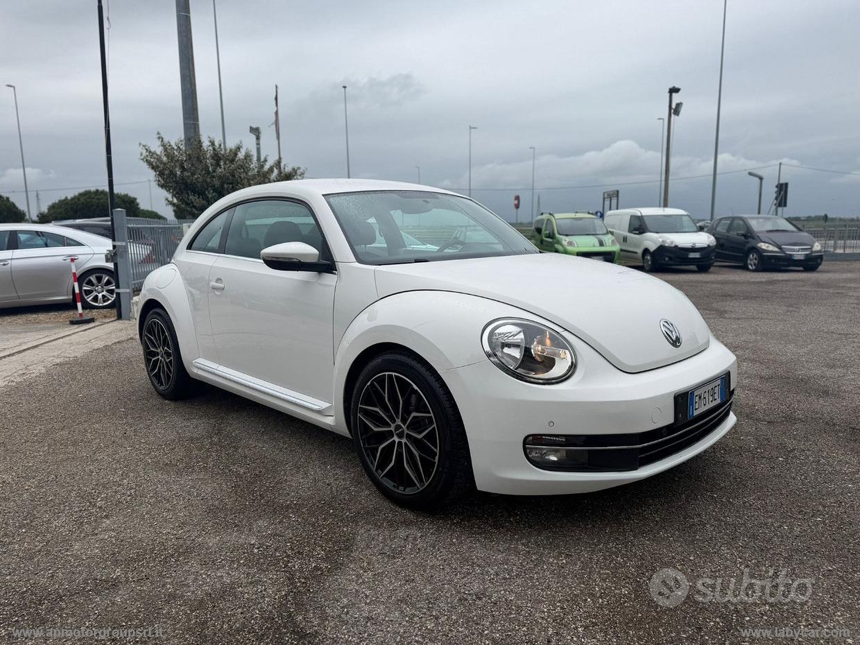VOLKSWAGEN Maggiolino