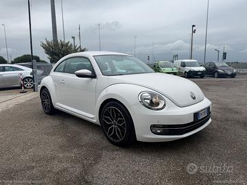 VOLKSWAGEN Maggiolino 1.6 TDI Design