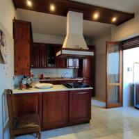 cucina pregiata grande in legno