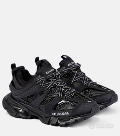 Balenciaga track