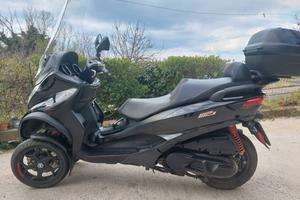 Piaggio MP3 350 Sport