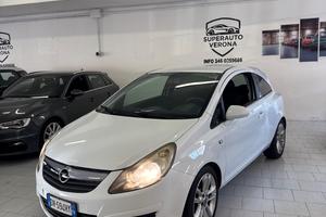 Opel Corsa 1.2 3 porte Sport