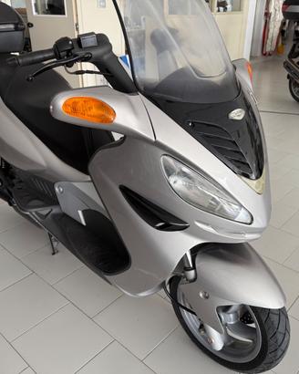 Malaguti Madison 150 Bauletto