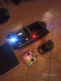 Barchino radiocomandato carpfishing 