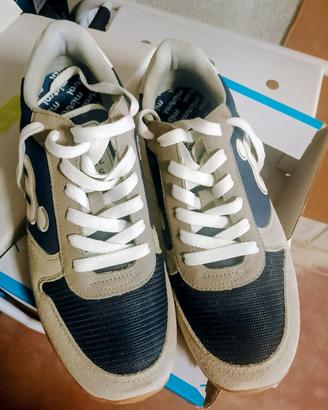 Scarpe nuove taglia 40
