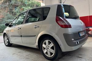 Renault Scenic 1.9 DCi 5P- Pochi Km 