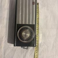 Radio vintage Hitachi anni 60