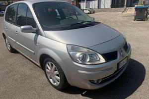 RENAULT Grand Scenic 1.9 dCi/130CV PlaySt.Port.