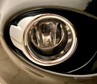 Fari fendinebbia anteriori di una Ford Focus Mk3