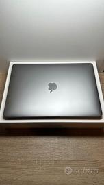 Macbook pro 2020 - 13” - I5 - 16 RAM - 512 GB