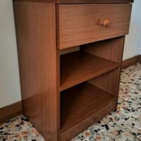 comodino 