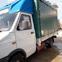 Iveco DAILY CENTINATO 3,80