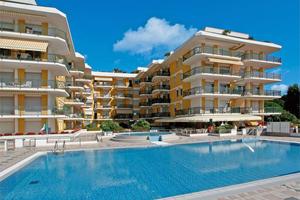 BILOCALE CON PISCINA VISTA MARE P.ZZA TORNINO 30.0