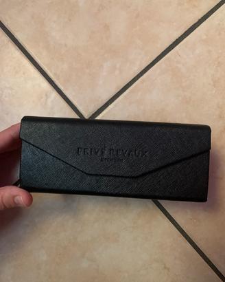 porta occhiali triangolare