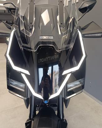 Zontes ZT 703 F TRIS VALIGIE CON 400 EURO IN PIU' 