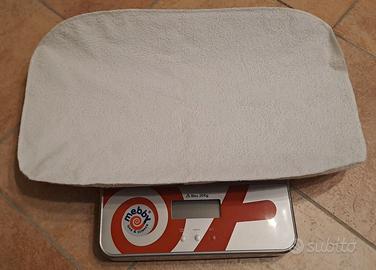 Bilancia pesa neonati Mebby