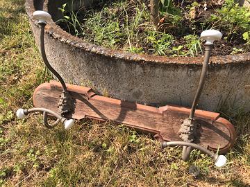 Attaccapanni antico, due posti