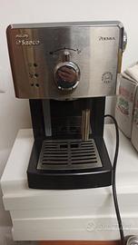macchina caffè e cappuccino Saeco Poemia