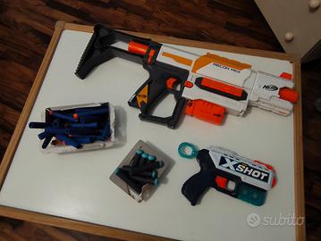 Fucile e Pistola con Munizioni 