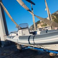 Motonautica 7.80 con volvo 200hp diesel