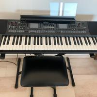 Roland EA7 arranger