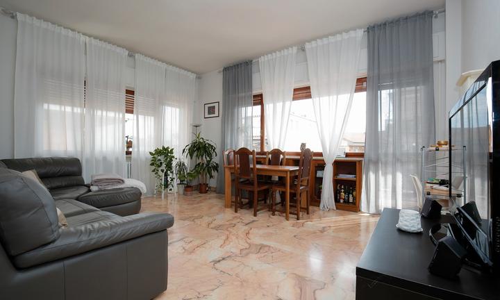 Appartamento per breve, medio, lungo termine