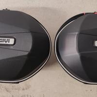 Borse laterali Givi Triumph street triple 675 