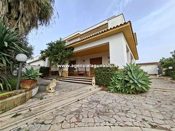 Ampia villa