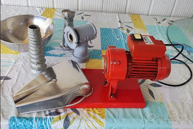 Spremipomodoro elettrico OMAZ