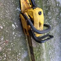 Motosega tagliaerba