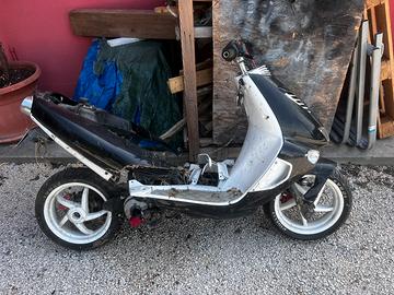 Carene aprilia sr