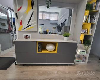 Parete soggiorno, libreria + madia