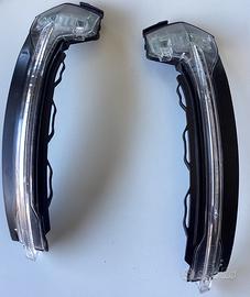 Coppia Frecce specchio originale Audi a3 8V