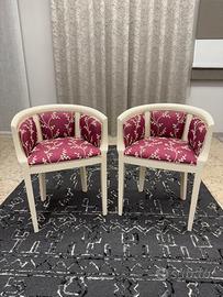 Poltroncine in legno in stile classico