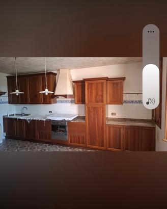 cucina in legno noce