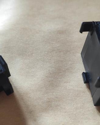 Portafusibile con 2 terminali MTA 01.00351