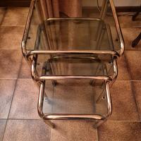 Tris di tavolini impilabili – anni 70 Made in IT