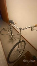 Bicicletta vintage (marca: Locatelli)