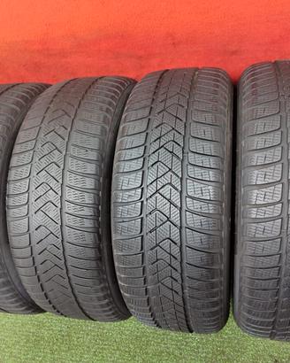 225 60 17 Gomme Invernali 60/95% Pirelli 225 60R17