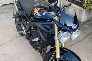 Triumph street triple 675 (trattabile)