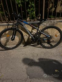 Bici rock Rider ST 100