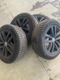 4 gomme e 4 cerchi in lega raggio 16